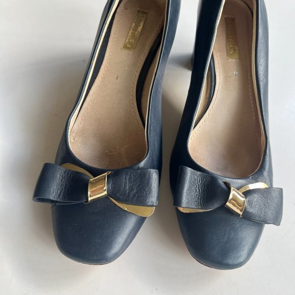 Louise Et Cie Women’s Lilla Leather Bow Heels Navy Blue Gold Size 7M Slip On - Picture 3 of 6